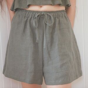 For Maisey linen Bindi Bermuda Shorts in Moss